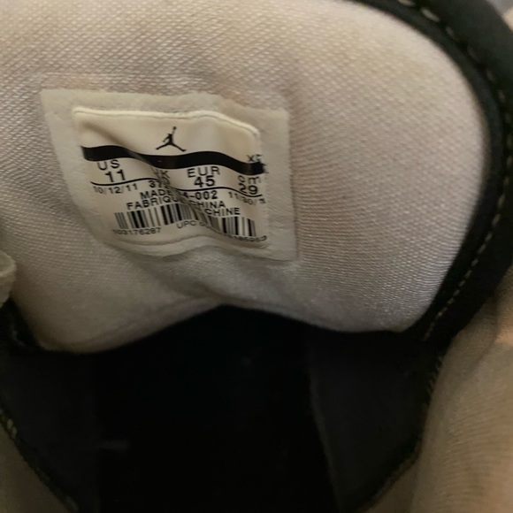 Jordan flat ones men’s size 11, gray and black and color - Picture 5 of 7